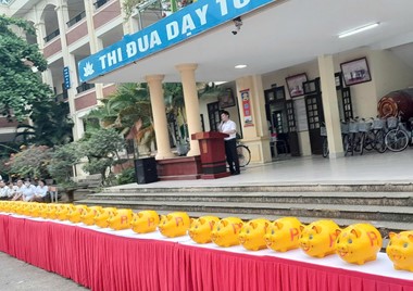 CHUỖI HOẠT ĐỘNG CHÀO MỪNG 135 NGÀY SINH NHẬT BÁC